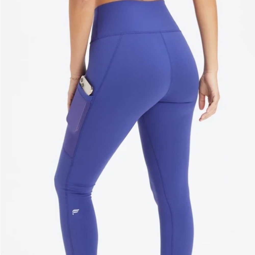 Fabletics High-Waisted Powerhold Legging